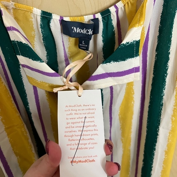 NWT ModCloth Tank Top - Picture 2 of 3